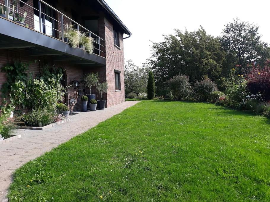 Studio Au Jardin Fleuri Verviers Exteriör bild