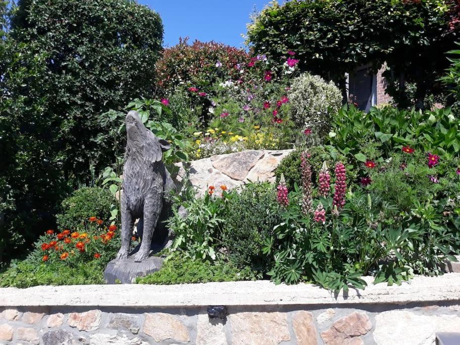 Studio Au Jardin Fleuri Verviers Exteriör bild