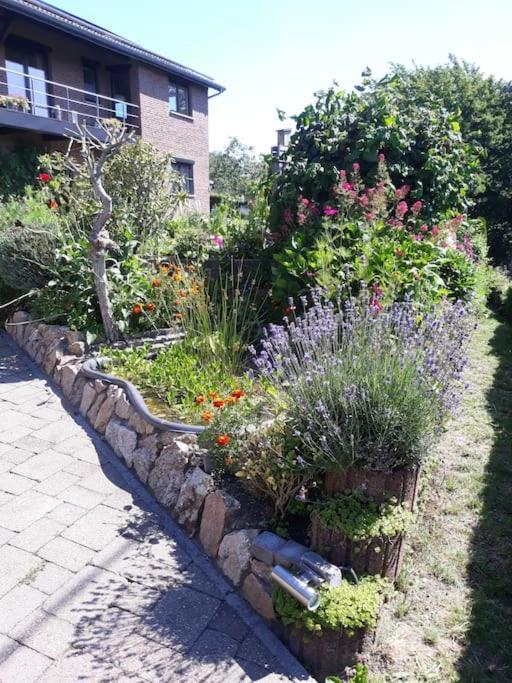 Studio Au Jardin Fleuri Verviers Exteriör bild